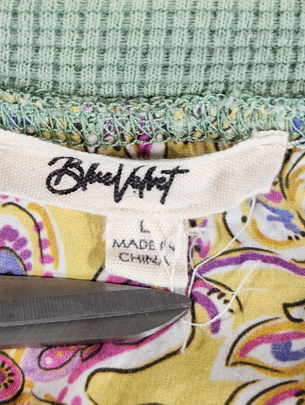 Blue Velvet Sage Green Crewneck Sweater with Yellow Floral Trim Oversized Large - Picture 2 of 8